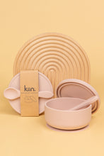 Load image into Gallery viewer, Silicone Suction Bowl with lid + Spoon Set